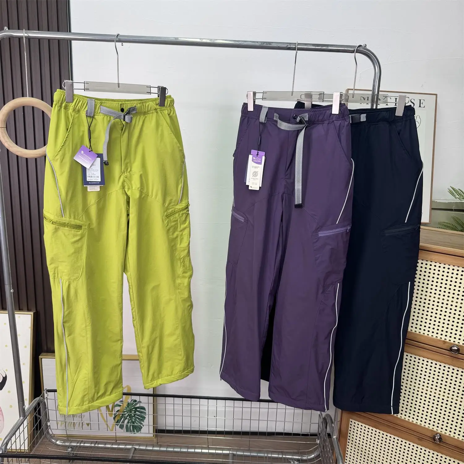 Женские утепленные походные брюки: мягкие, ветрозащитные, водонепроницаемые, для активного отдыха, горного туризма, альпинизма и кайкинга
Женские утепленные походные брюки: мягкие, ветрозащитные, водонепроницаемые, для активного отдыха, горного туризма, альпинизма и кайкинга