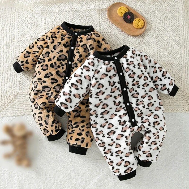 Autumn Winter Baby Clothing Newborn Jumpsuit Warm And Plush Long Sleeved Baby Leopard Print Jumpsuit Cute Thick Jumpsuit
Autumn Winter Baby Clothing Newborn Jumpsuit Warm And Plush Long Sleeved Baby Leopard Print Jumpsuit Cute Thick Jumpsuit