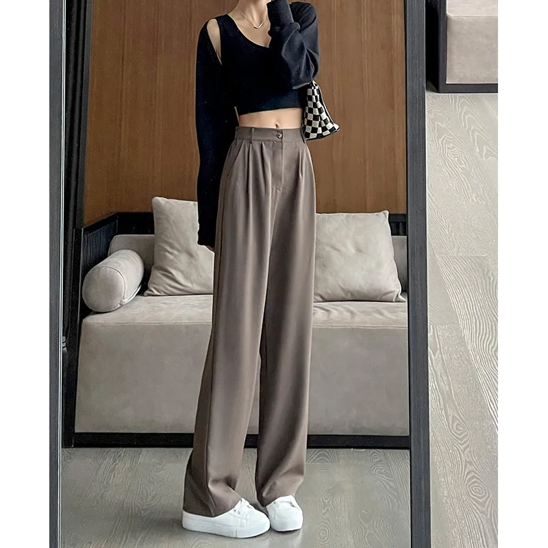 Stylish Ladies' High-Waisted Spring Suit Pants Premium Quality Polyester Comfort Elegance with a Loose Fit
Stylish Ladies' High-Waisted Spring Suit Pants Premium Quality Polyester Comfort Elegance with a Loose Fit