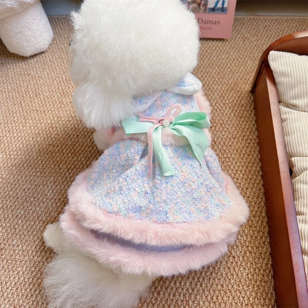 Winter Color Bow Dog Dress Dog Coat Coat Pet Clothing Suitable for Small and Medium-sized Dogs
Winter Color Bow Dog Dress Dog Coat Coat Pet Clothing Suitable for Small and Medium-sized Dogs