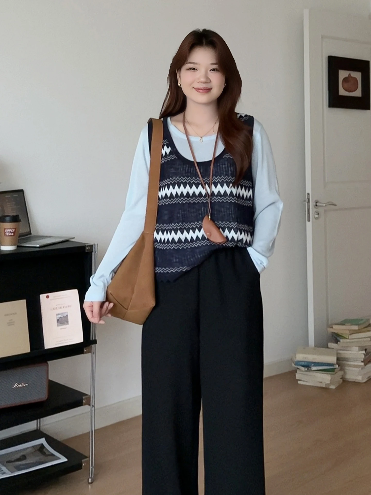 Лучшие размеры, простая футболка, топ и жилет, комплект из двух предметов для женщин, осеннее новое поступление, удобная дышащая трикотажная одежда...
Лучшие размеры, простая футболка, топ и жилет, комплект из двух предметов для женщин, осеннее новое поступление, удобная дышащая трикотажная одежда...