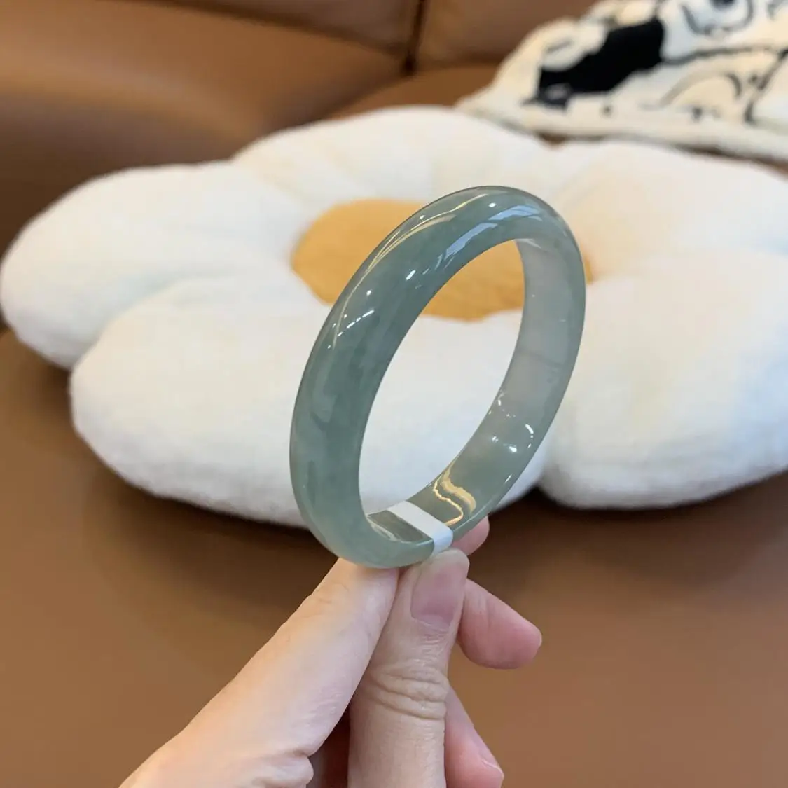 Genuine Natural White Green Jade Bangle Bracelet Chinese Hand-Carved Fashion Charm Jewelry Accessories Amulet Gifts Men Women
Genuine Natural White Green Jade Bangle Bracelet Chinese Hand-Carved Fashion Charm Jewelry Accessories Amulet Gifts Men Women