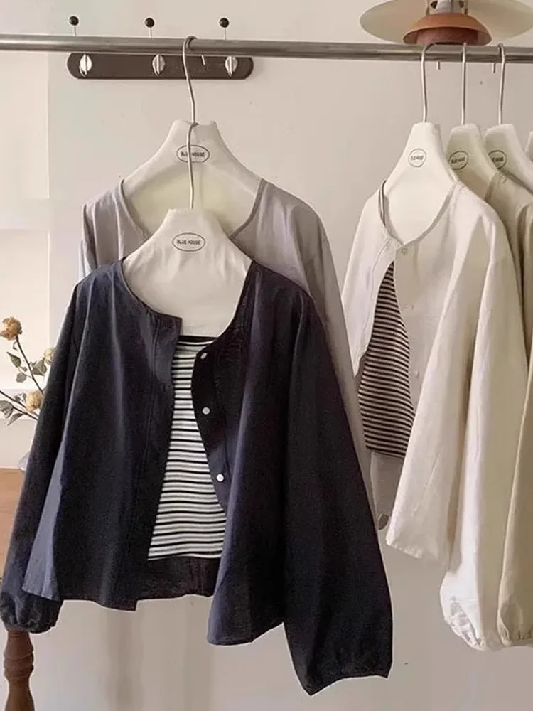 Elegant round Neck Silk Linen Shirt Women's Long Sleeve Thin Summer Sun Protection Outerwear Lazy Style Top Buttoned Pure Color
Elegant round Neck Silk Linen Shirt Women's Long Sleeve Thin Summer Sun Protection Outerwear Lazy Style Top Buttoned Pure Color