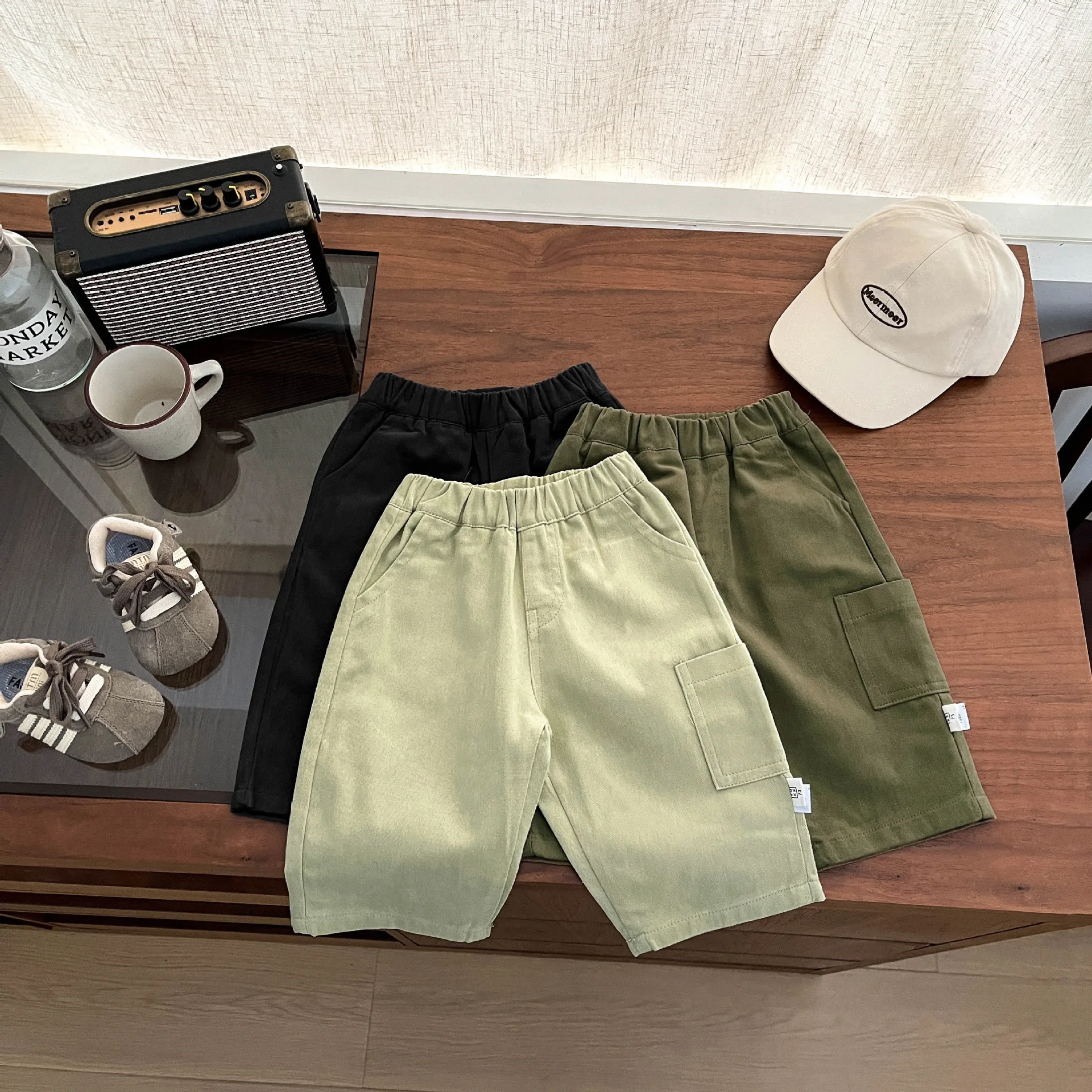 Детские штаны для маленьких мальчиков, зима 2024, однотонные утепленные брюки для маленьких мальчиков, свободные брюки из 100% хлопка с эластичной резинкой на талии, детские штаны для мальчиков
Детские штаны для маленьких мальчиков, зима 2024, однотонные утепленные брюки для маленьких мальчиков, свободные брюки из 100% хлопка с эластичной резинкой на талии, детские штаны для мальчиков