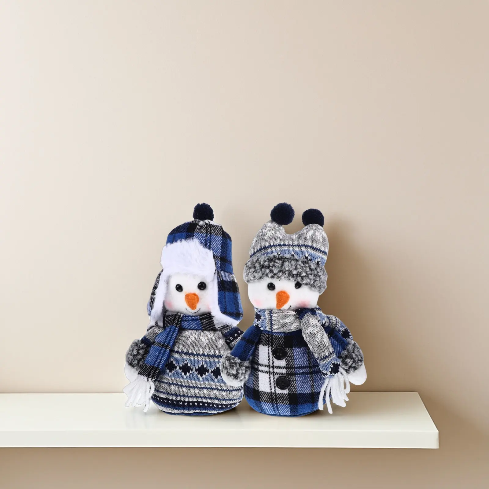 2Pcs Ski Snowman Christmas Decorations Adorable Xmas Party Desktop Ornament Tabletop Snowman Holiday Decor Show Window
2Pcs Ski Snowman Christmas Decorations Adorable Xmas Party Desktop Ornament Tabletop Snowman Holiday Decor Show Window