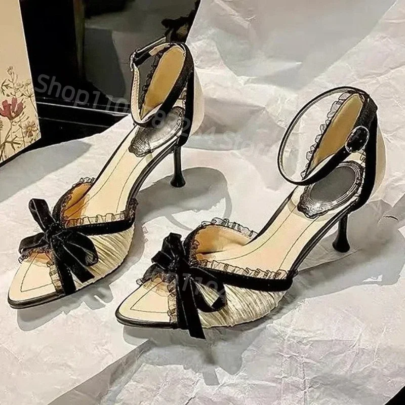 Атласные туфли-лодочки с острым носком, брендовые сандалии, женские пикантные туфли для банкетных вечеринок, женские плиссированные дизайнерские женские туфли на высоком каблуке с кружевом и бантом
Атласные туфли-лодочки с острым носком, брендовые сандалии, женские пикантные туфли для банкетных вечеринок, женские плиссированные дизайнерские женские туфли на высоком каблуке с кружевом и бантом