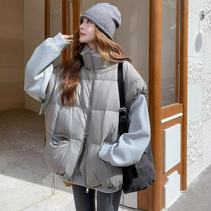 Утепленный хлопковый жилет в европейско-американском стиле для женщин, осень-зима 2026, новинка, однотонный, на молнии, для многослойных образов
Утепленный хлопковый жилет в европейско-американском стиле для женщин, осень-зима 2026, новинка, однотонный, на молнии, для многослойных образов