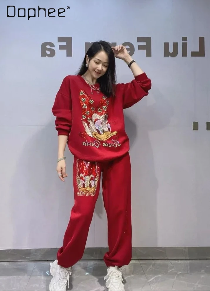 Autumn New Cartoon Rhinestone Pullover Sweatshirt Loose Suit Long Sleeved Top and Pants Tracksuit Two-Piece Sets Womens Outfits
Autumn New Cartoon Rhinestone Pullover Sweatshirt Loose Suit Long Sleeved Top and Pants Tracksuit Two-Piece Sets Womens Outfits