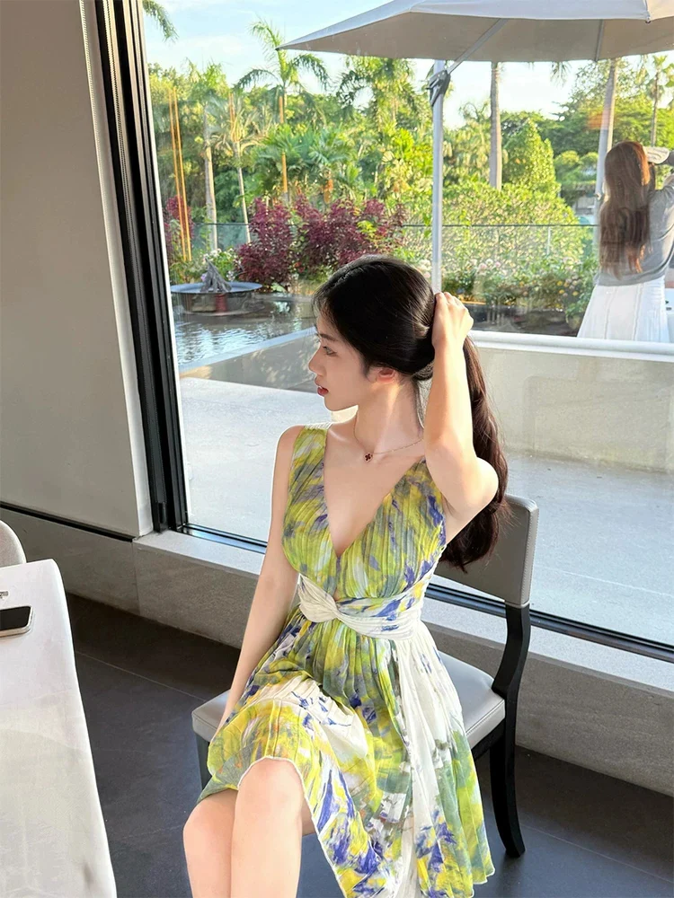 XZY plus Size Pure Desire Vacation Style V-Neck Print Dress Women's Summer Beautiful High-End Short Skirt French Style Slim Fit
XZY plus Size Pure Desire Vacation Style V-Neck Print Dress Women's Summer Beautiful High-End Short Skirt French Style Slim Fit