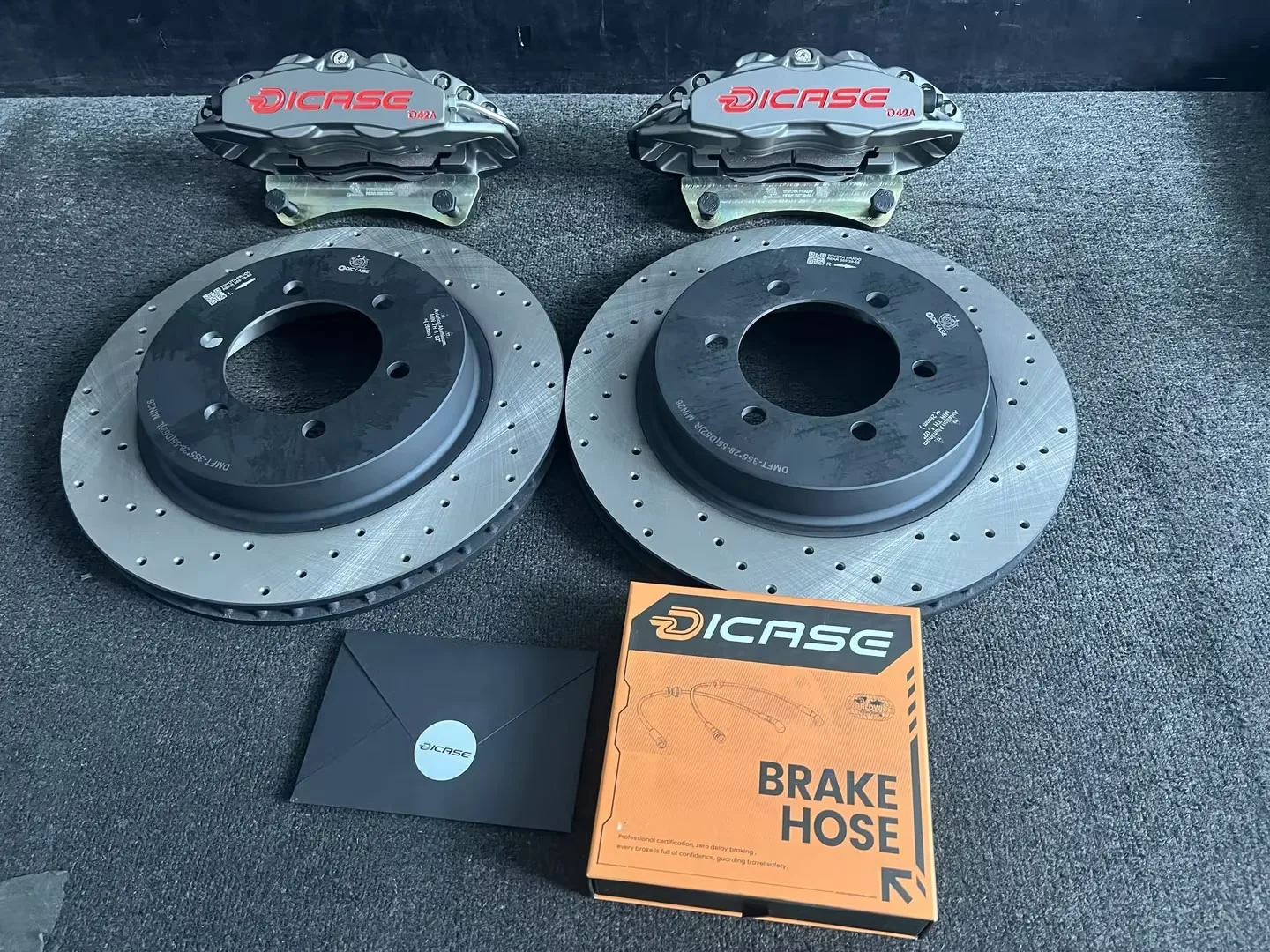 High Quality D42 Steel Disc Rear 380X28 4-piston brake caliper kit fits for BMW X6 (G06) 2019+
High Quality D42 Steel Disc Rear 380X28 4-piston brake caliper kit fits for BMW X6 (G06) 2019+