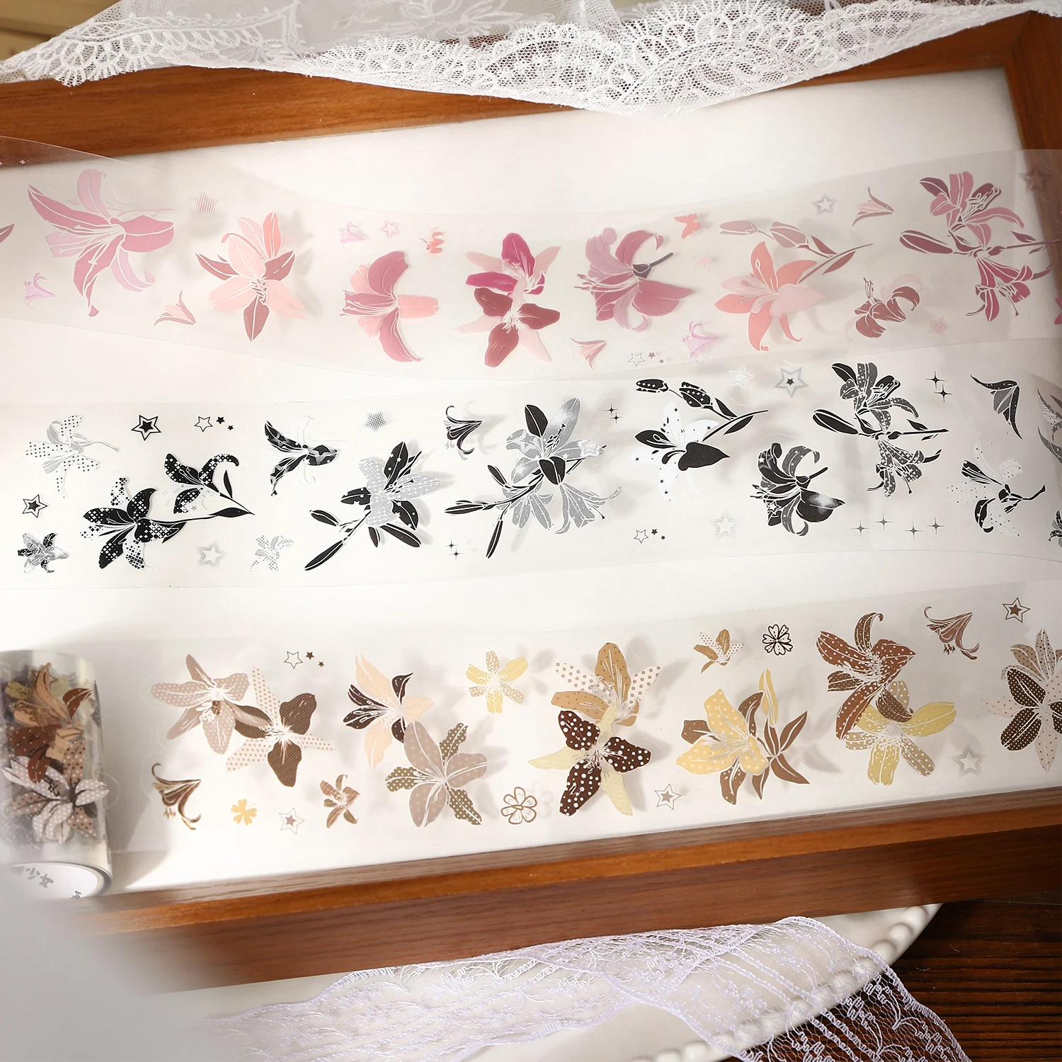 50mm*200cm Vintage Flower Landscape PET Tape Creative DIY Journal Material Collage Scrapbooking Stationery
50mm*200cm Vintage Flower Landscape PET Tape Creative DIY Journal Material Collage Scrapbooking Stationery