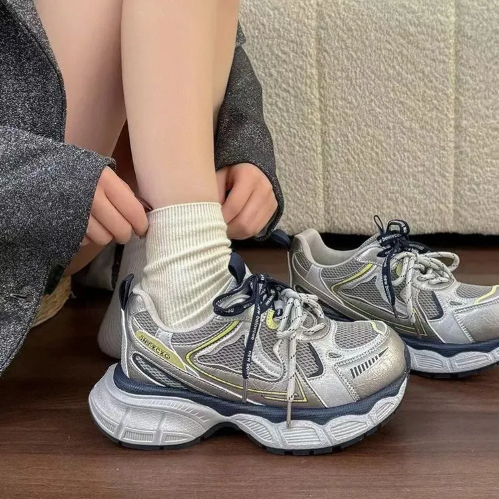 Women's Retro Lightweight Chunky Sneakers - Platform Elevator Shoes, Color - Block Casual Shoes, Versatile for Daily Wear
Women's Retro Lightweight Chunky Sneakers - Platform Elevator Shoes, Color - Block Casual Shoes, Versatile for Daily Wear