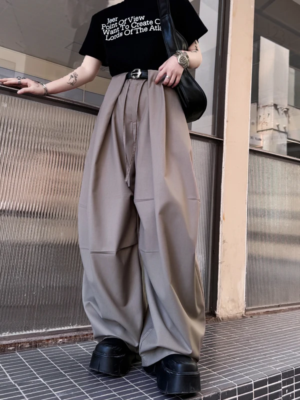 Loose High Waist Wide Leg Casual Pants Men Summer Korean Sle Loose Slimming Drapey Faion Pleated Design Trendy Straight Leg
Loose High Waist Wide Leg Casual Pants Men Summer Korean Sle Loose Slimming Drapey Faion Pleated Design Trendy Straight Leg