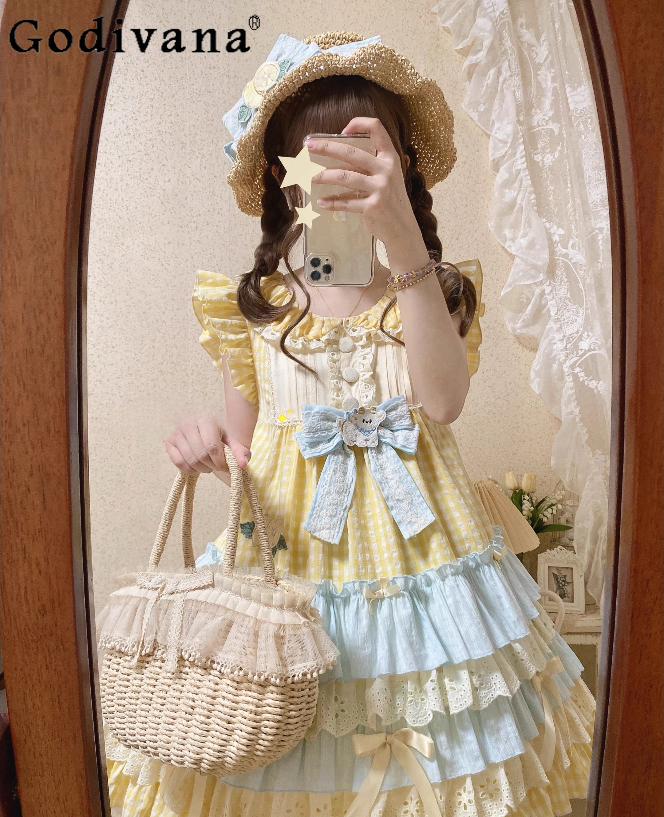 Original Japanese Girl's Sweet Kawaii Short Dress 2025 Summer New Flying Sleeve Doll Collar Cute Bow Dresses Daughter Clothes
Original Japanese Girl's Sweet Kawaii Short Dress 2025 Summer New Flying Sleeve Doll Collar Cute Bow Dresses Daughter Clothes