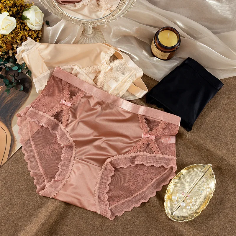Lencería sexyNew sexy satin hollowed out patchwork lace mesh court style women's breathable mid to high waisted large triangle p
Lencería sexyNew sexy satin hollowed out patchwork lace mesh court style women's breathable mid to high waisted large triangle p