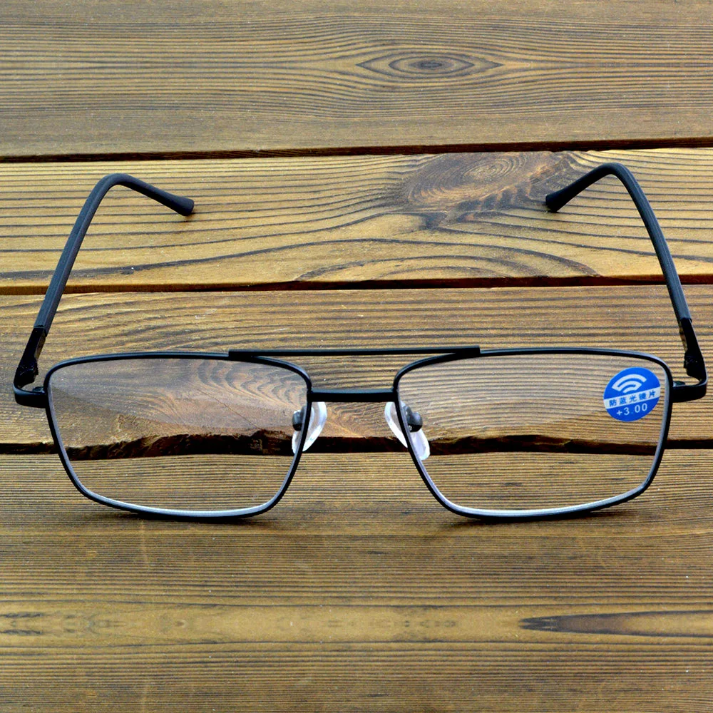 Светочувствительные прогрессивные мультифокальные очки в металлической оправе с синим светом, идеально подходят для использования в помещении и на открытом воздухе,
Светочувствительные прогрессивные мультифокальные очки в металлической оправе с синим светом, идеально подходят для использования в помещении и на открытом воздухе,