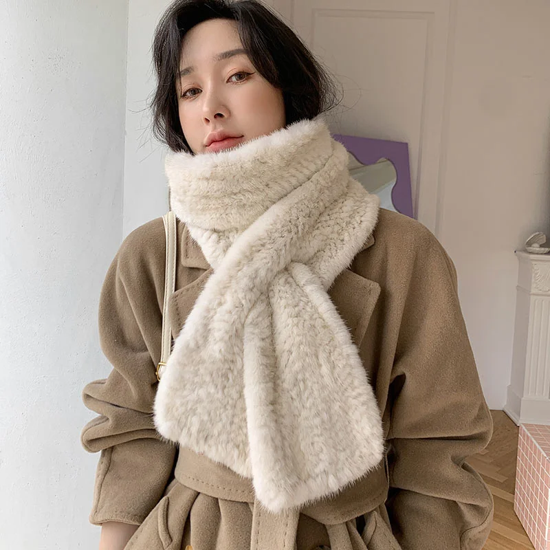 Lady Luxury Mink Fur Scarf In Winter For Women Warm And Fashionable Mink Fur Woven Scarf 100%Natural Real Mink Fur Scarf Shawl
Lady Luxury Mink Fur Scarf In Winter For Women Warm And Fashionable Mink Fur Woven Scarf 100%Natural Real Mink Fur Scarf Shawl