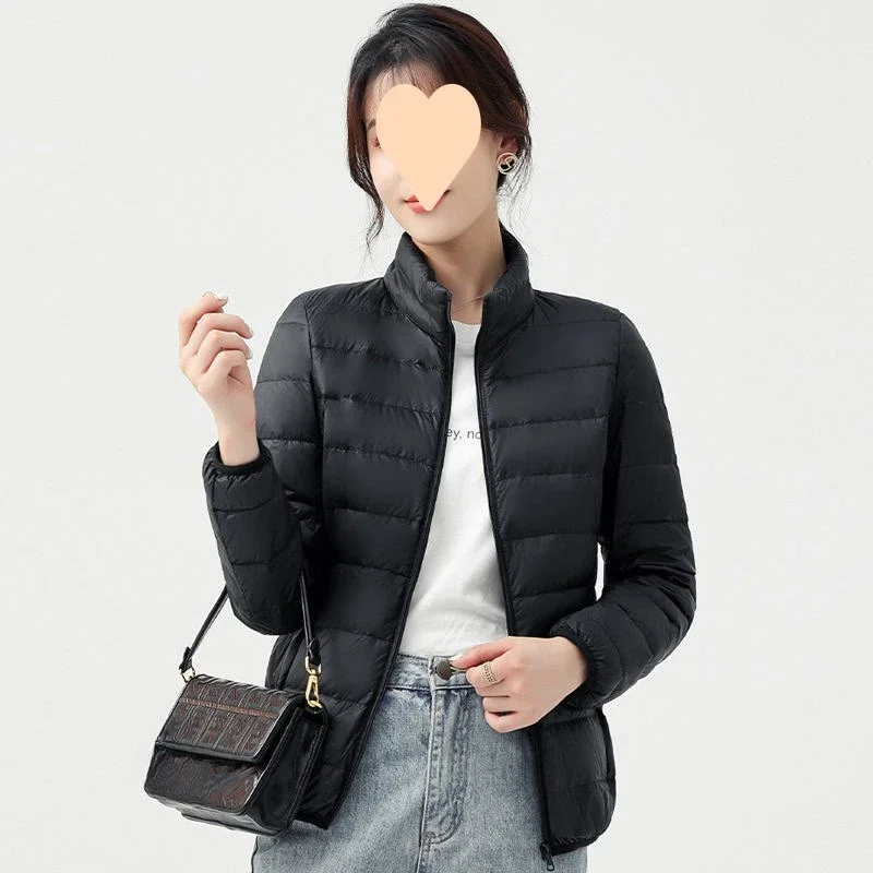 Легкая пуховая одежда с хлопковой подкладкой, женская зимняя ветрозащитная куртка с воротником-стойкой, теплое пальто, женская куртка на молнии с длинными рукавами для женщин
Легкая пуховая одежда с хлопковой подкладкой, женская зимняя ветрозащитная куртка с воротником-стойкой, теплое пальто, женская куртка на молнии с длинными рукавами для женщин