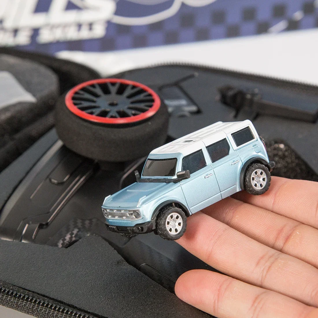 WLtoys 1/64 RC Car 720P WIFI Mini Camera Car FPV 2.4G Remote Control Racing Vehicle Model Toy for Kids Portable Gifts 6405 6406
WLtoys 1/64 RC Car 720P WIFI Mini Camera Car FPV 2.4G Remote Control Racing Vehicle Model Toy for Kids Portable Gifts 6405 6406