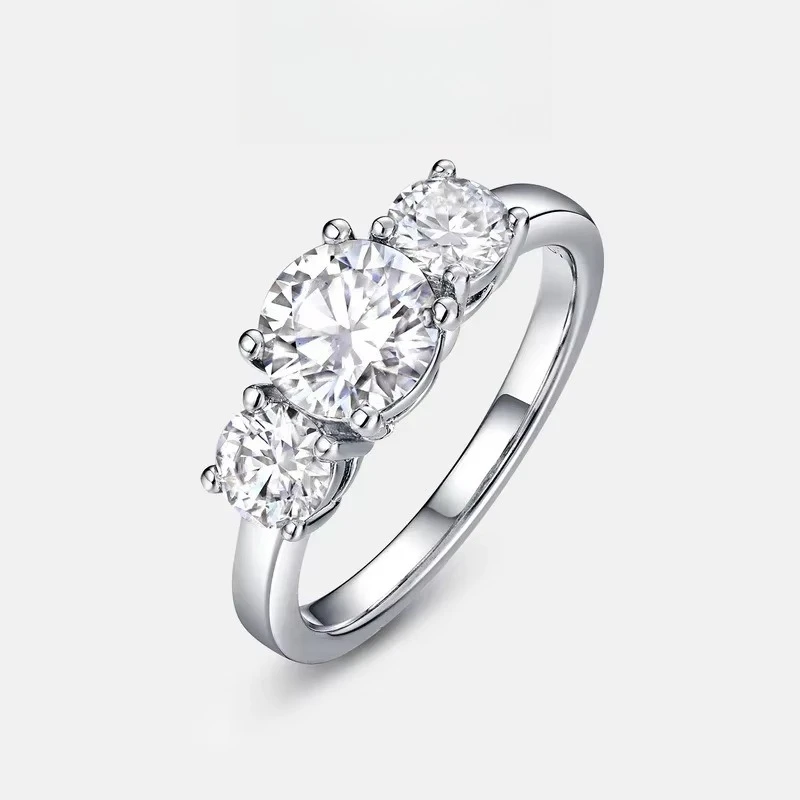 Moissanite ring, third-generation three life diamond women's ring S925 silver plated 18K gold PT950 platinum
Moissanite ring, third-generation three life diamond women's ring S925 silver plated 18K gold PT950 platinum