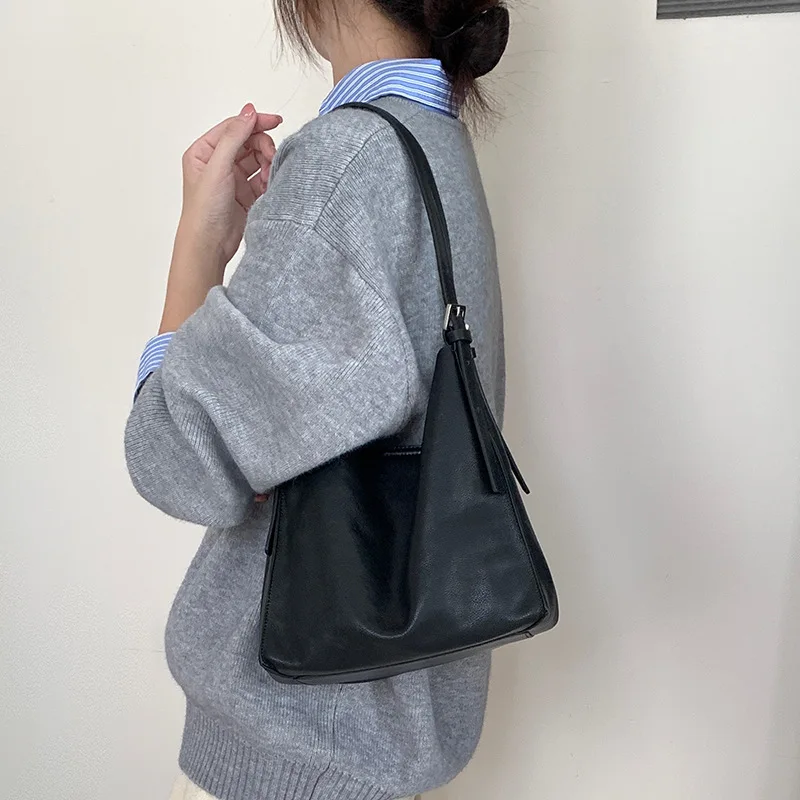 genuine leather bags for women designer vip luxury high quality Vintage the Tote Bag New Casual Commuter Basket Bag Shoulder Bag
genuine leather bags for women designer vip luxury high quality Vintage the Tote Bag New Casual Commuter Basket Bag Shoulder Bag