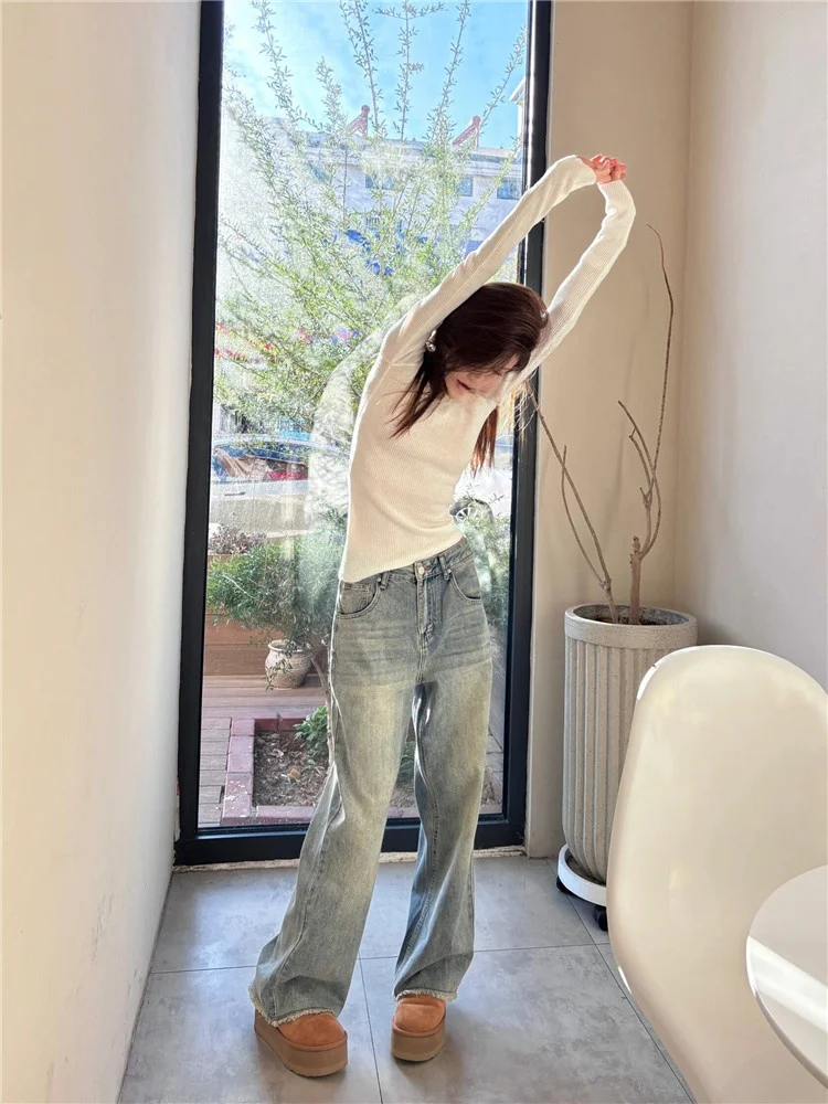 High Waist Extended American Retro Straight Leg Jeans Women's Loose Frayed Floor-Length Wide Leg Pants for Autumn Winter
High Waist Extended American Retro Straight Leg Jeans Women's Loose Frayed Floor-Length Wide Leg Pants for Autumn Winter