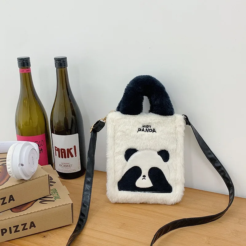 Adorable Panda Plush Crossbody Bag for Women Winter New Style Trendy Korean Version High Quality Mini Square Furry Handbag
Adorable Panda Plush Crossbody Bag for Women Winter New Style Trendy Korean Version High Quality Mini Square Furry Handbag