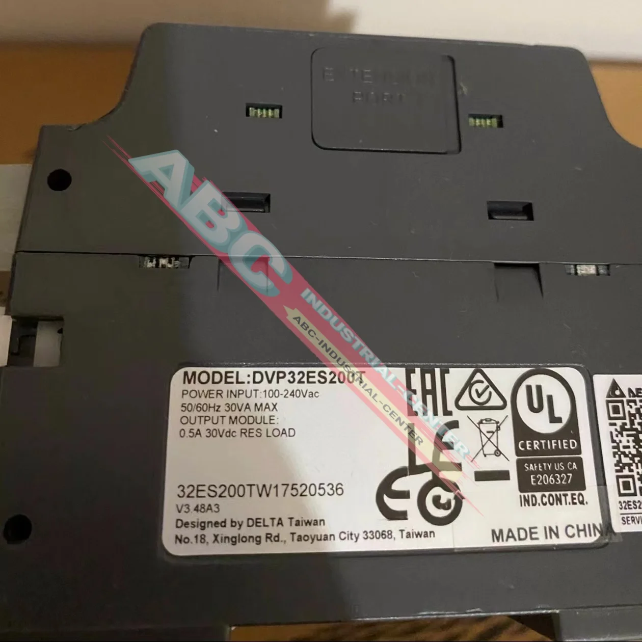 New in box DVP32ES200T DVP32ES300R PLC Module
New in box DVP32ES200T DVP32ES300R PLC Module