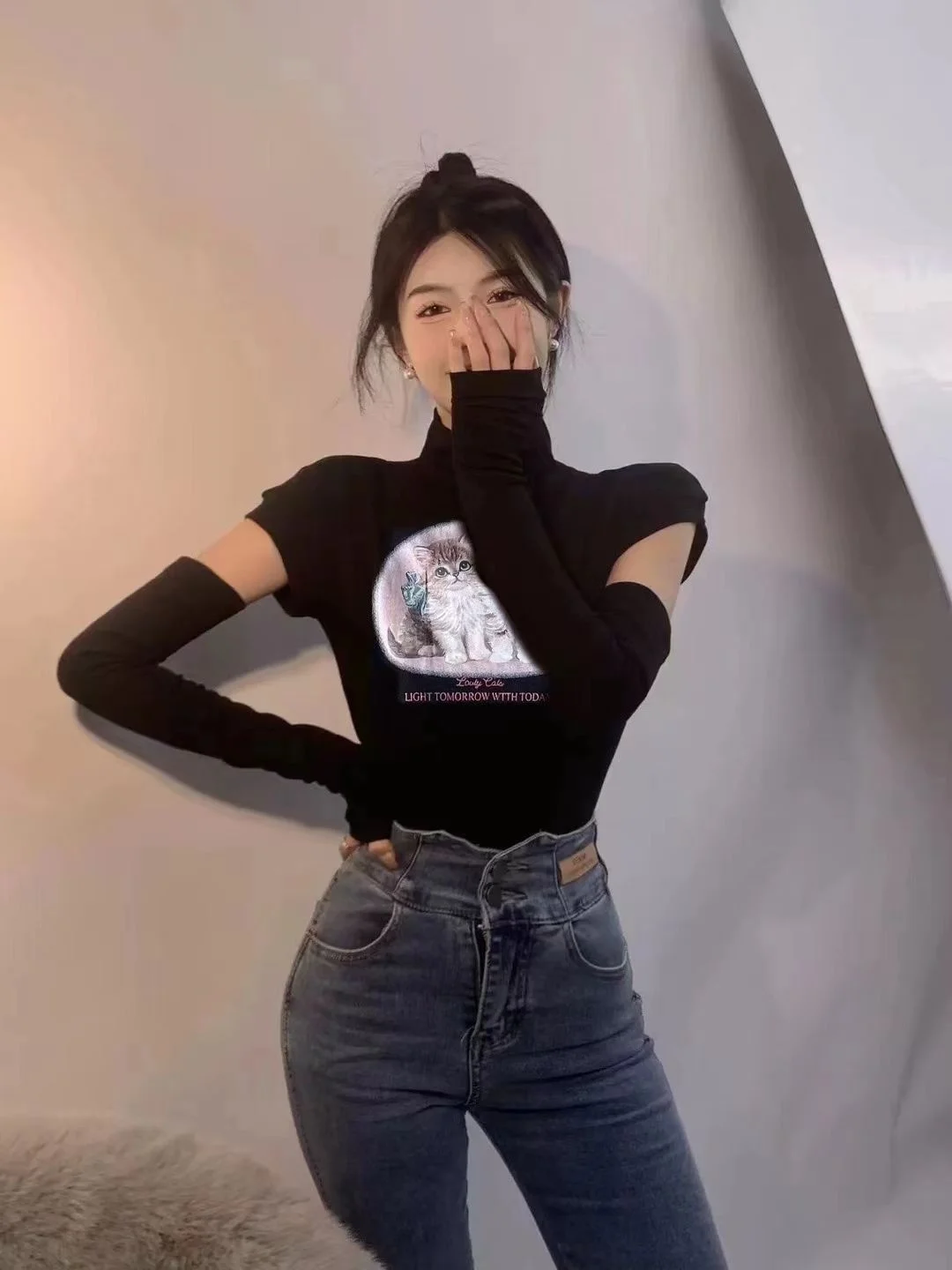 Футболка со съемными рукавами, женская рождественская одежда, женская весенняя складка, сказочная лоскутная одежда, вдохновленная художественным темпераментом, одинаковые девушки
Футболка со съемными рукавами, женская рождественская одежда, женская весенняя складка, сказочная лоскутная одежда, вдохновленная художественным темпераментом, одинаковые девушки