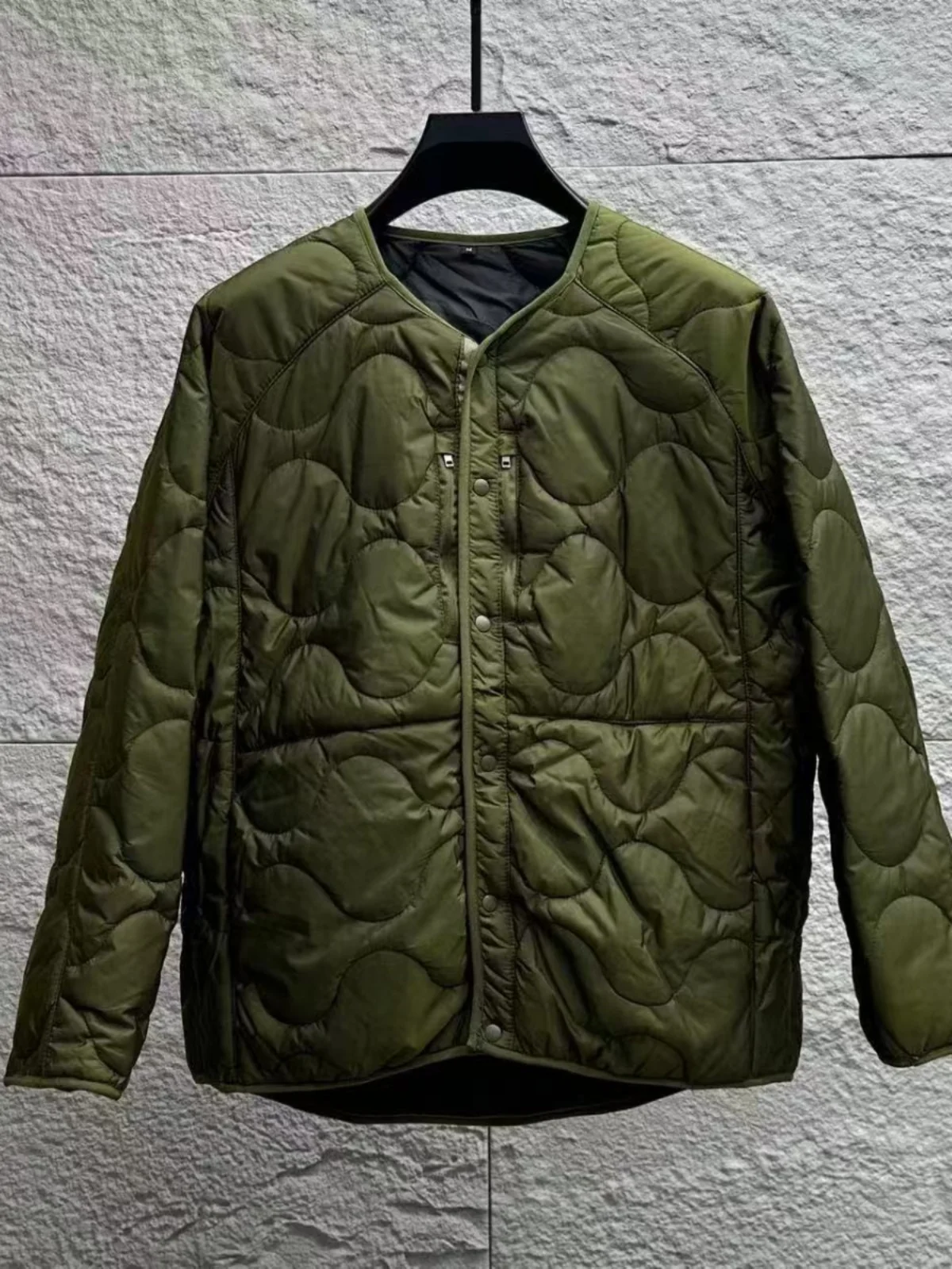 2024 Autumn New Sle Men's Casual Collarl Color Versatile Cotton Jaet Simple Retro Faion Korean Trendy Model
2024 Autumn New Sle Men's Casual Collarl Color Versatile Cotton Jaet Simple Retro Faion Korean Trendy Model