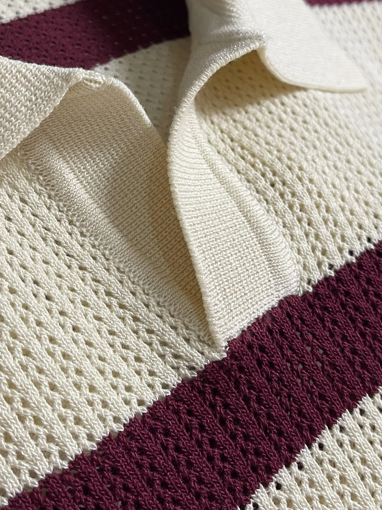 Italian Style Men's Knitted Short Sleeve Shirt Hollow out Texture Retro Stripes Men's Loose Fit Summer Fashion Top
Italian Style Men's Knitted Short Sleeve Shirt Hollow out Texture Retro Stripes Men's Loose Fit Summer Fashion Top