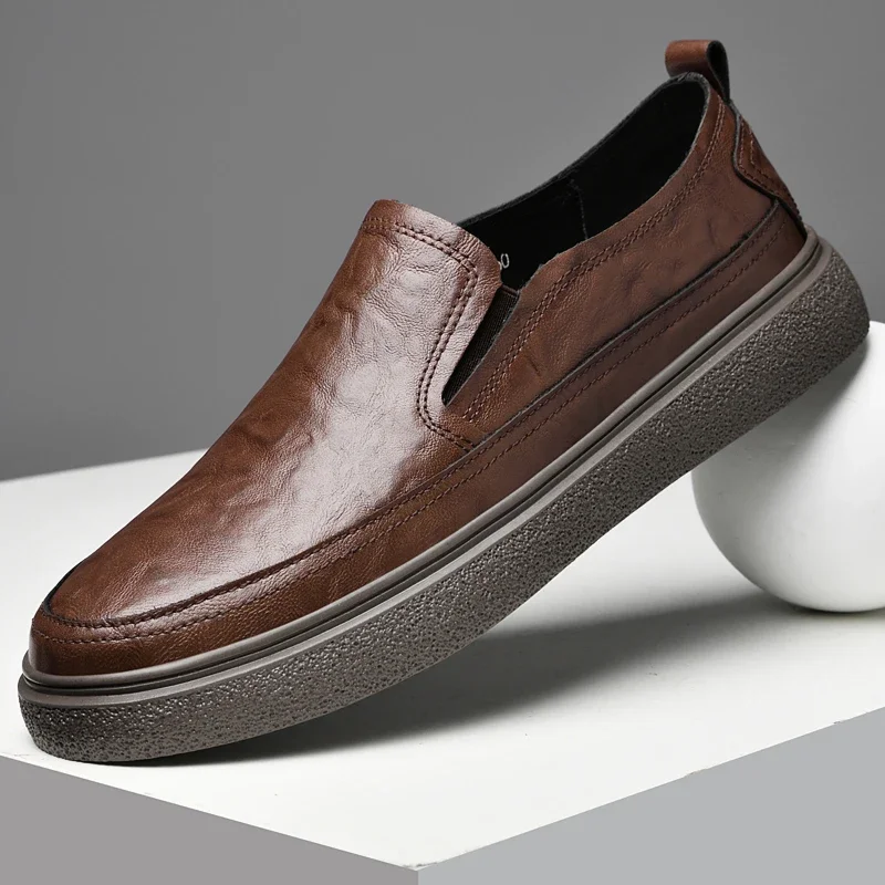 2025Comfortable Breathable Men's Flats Genuine Leather Mens Loafers Business Casual Driving Shoes Comfortable Sports Walking
2025Comfortable Breathable Men's Flats Genuine Leather Mens Loafers Business Casual Driving Shoes Comfortable Sports Walking