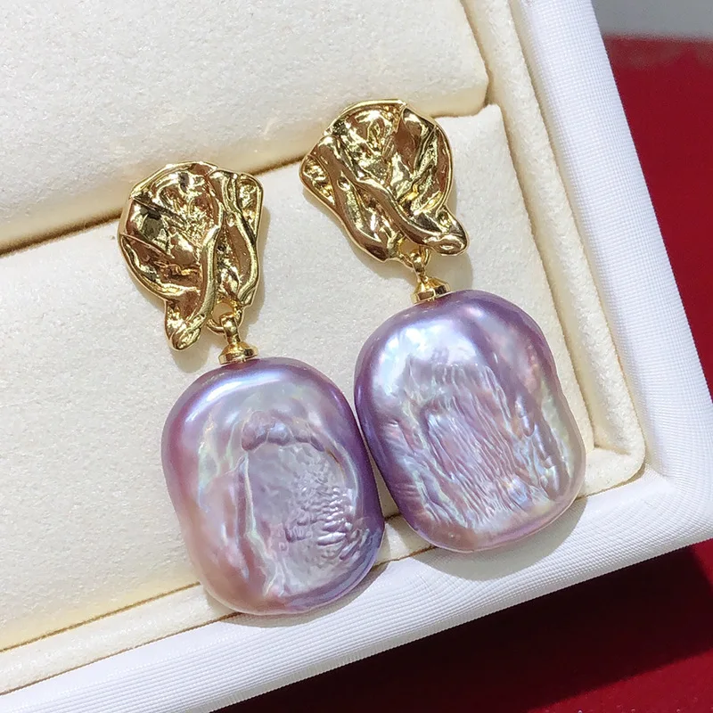 Natural Freshwater Special-shaped Pearl Baroque Stud Earrings Women's Versatile Colorful Purple Personalized Earrings
Natural Freshwater Special-shaped Pearl Baroque Stud Earrings Women's Versatile Colorful Purple Personalized Earrings