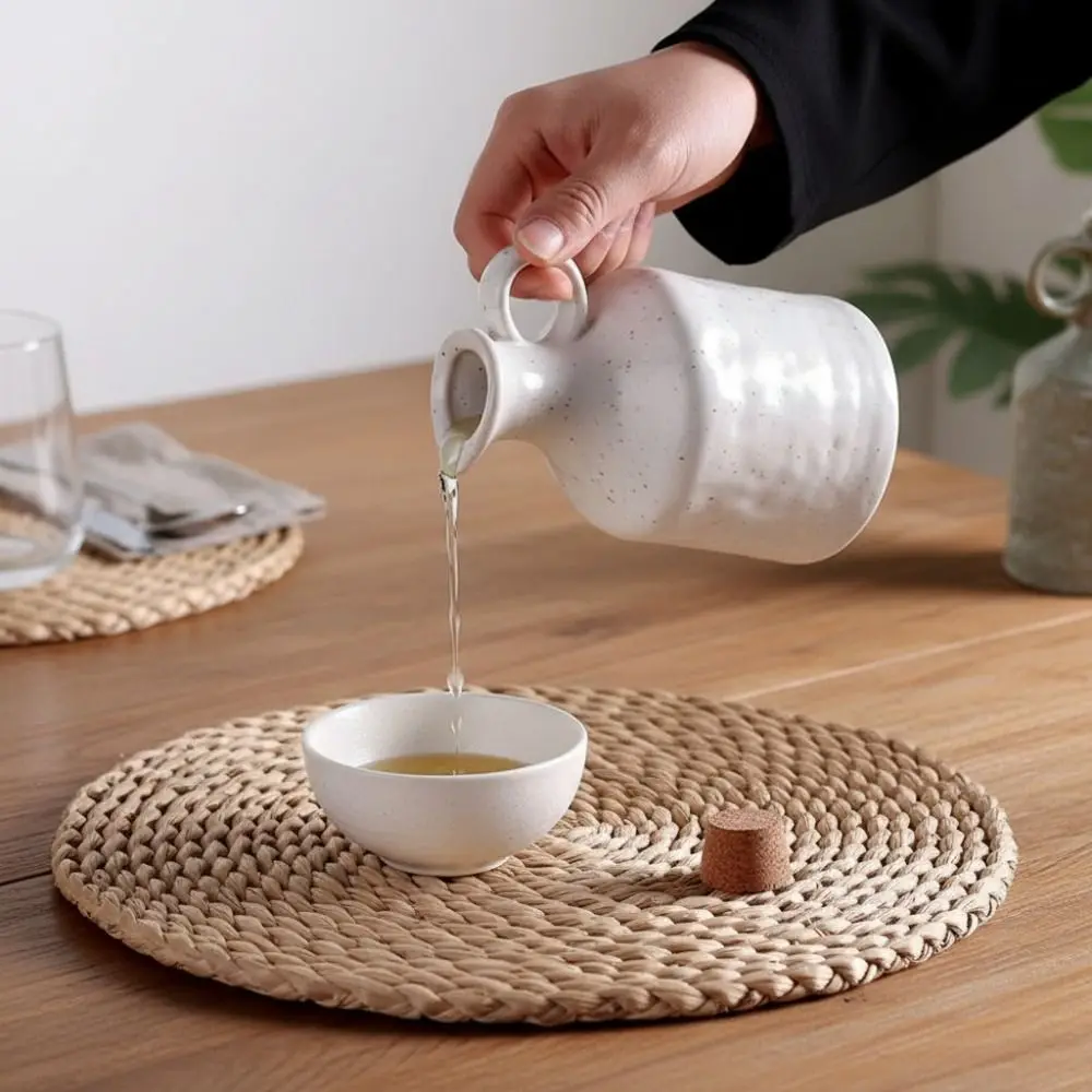Practical Ceramic Nordic Style Oil Pot 400ml Vintage Vinegar Pot Irregular Leak-proof Soy Sauce Bottle Restaurant
Practical Ceramic Nordic Style Oil Pot 400ml Vintage Vinegar Pot Irregular Leak-proof Soy Sauce Bottle Restaurant