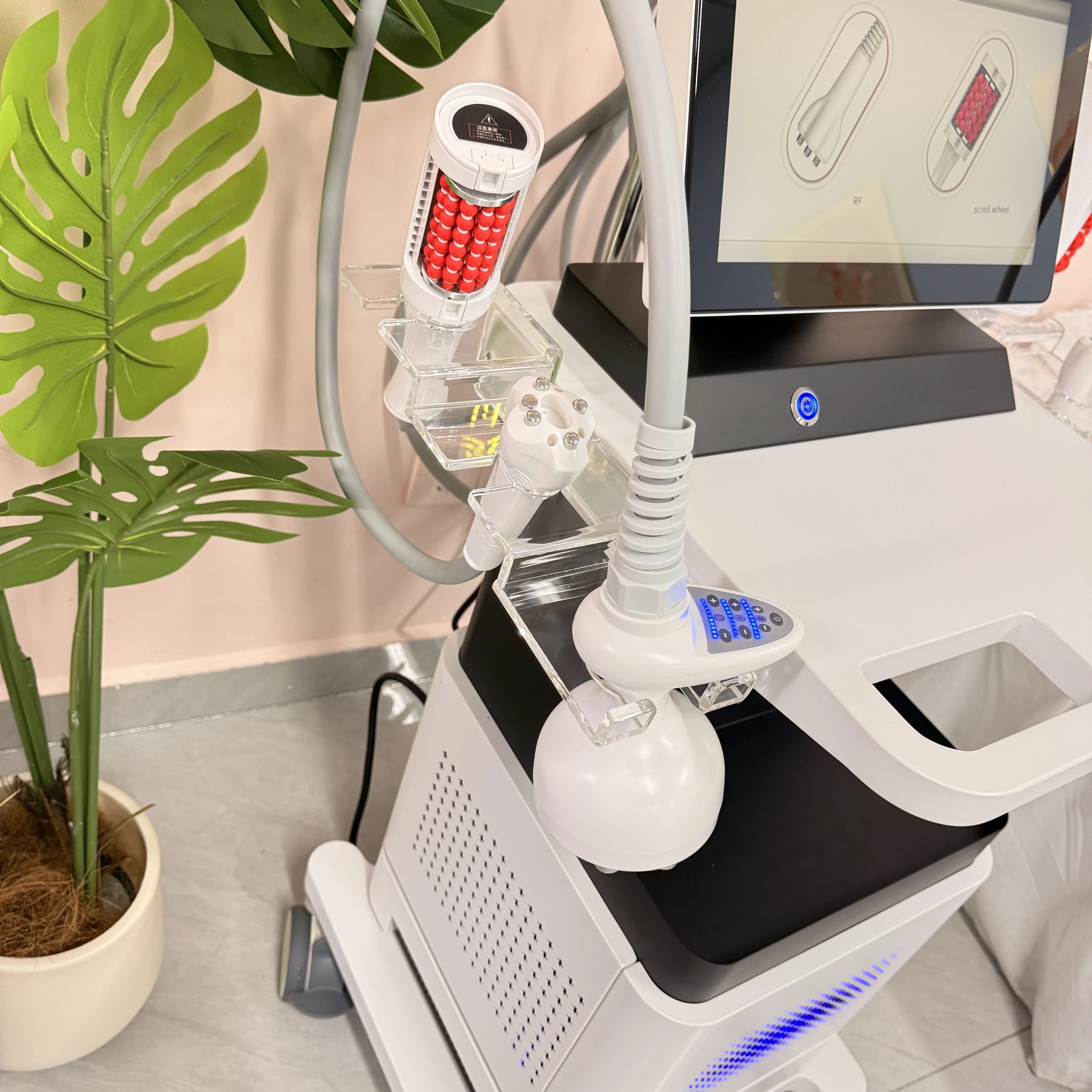 6 in 1 Venus Legacy+360 Roller Body Machine RF cavitation vacuum anti fat mass treatment for skin tightening and fat burning
6 in 1 Venus Legacy+360 Roller Body Machine RF cavitation vacuum anti fat mass treatment for skin tightening and fat burning