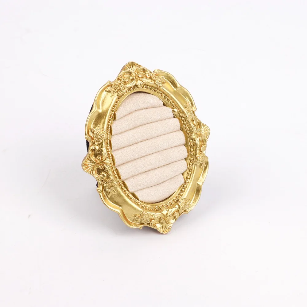 Resin Jewelry Display Rack Oval European-style Photo Frame Ring and Jewelry Storage Tray Dressing Table Display Ornaments
Resin Jewelry Display Rack Oval European-style Photo Frame Ring and Jewelry Storage Tray Dressing Table Display Ornaments