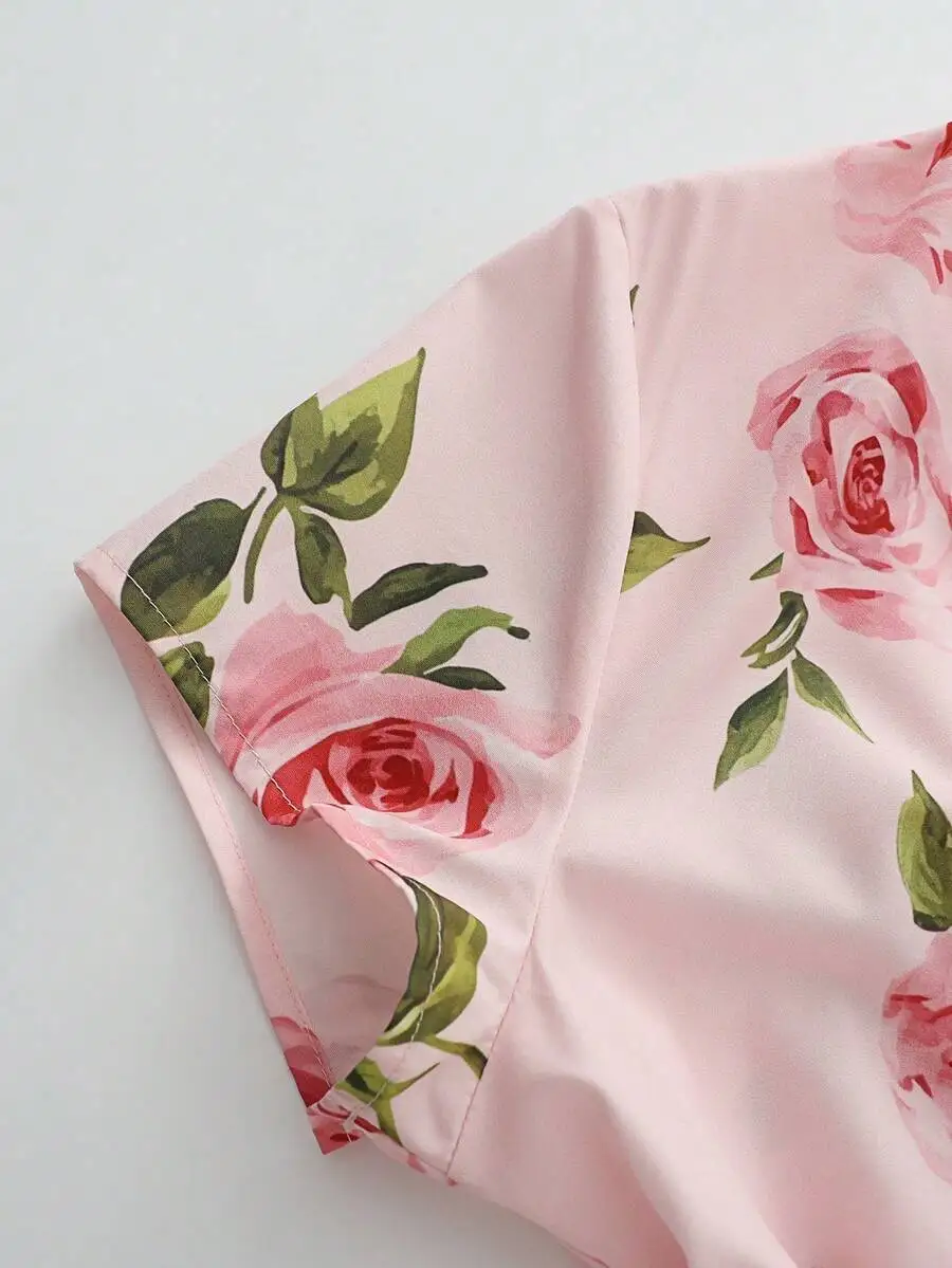 Womens Floral Print V-Neck Short Sleeve Dress With Waist Cinch For Summer Vacation
Womens Floral Print V-Neck Short Sleeve Dress With Waist Cinch For Summer Vacation