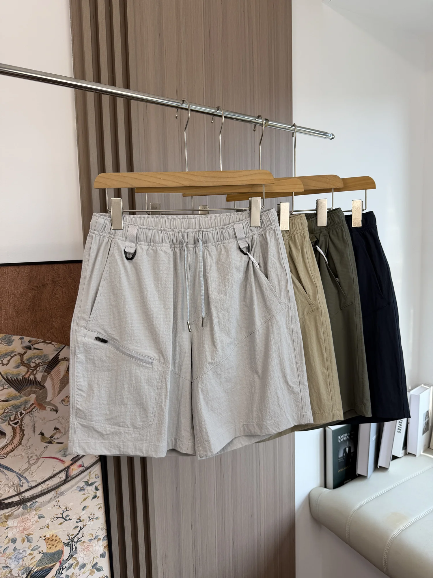 Quick Dry Outdoor Men's Shorts Breathable Moisture Wicking Casual Loose Fit Summer Sport Elastic Trendy Knee High Shorts
Quick Dry Outdoor Men's Shorts Breathable Moisture Wicking Casual Loose Fit Summer Sport Elastic Trendy Knee High Shorts
