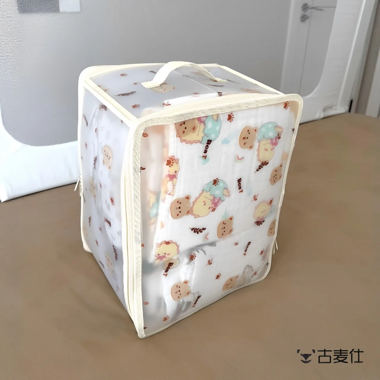 Large Capacity Foldable Bedroom Closet Underwear Socks Storage Box Baby Clothes Organizer Dustproof Moistureproof PP Material
Large Capacity Foldable Bedroom Closet Underwear Socks Storage Box Baby Clothes Organizer Dustproof Moistureproof PP Material