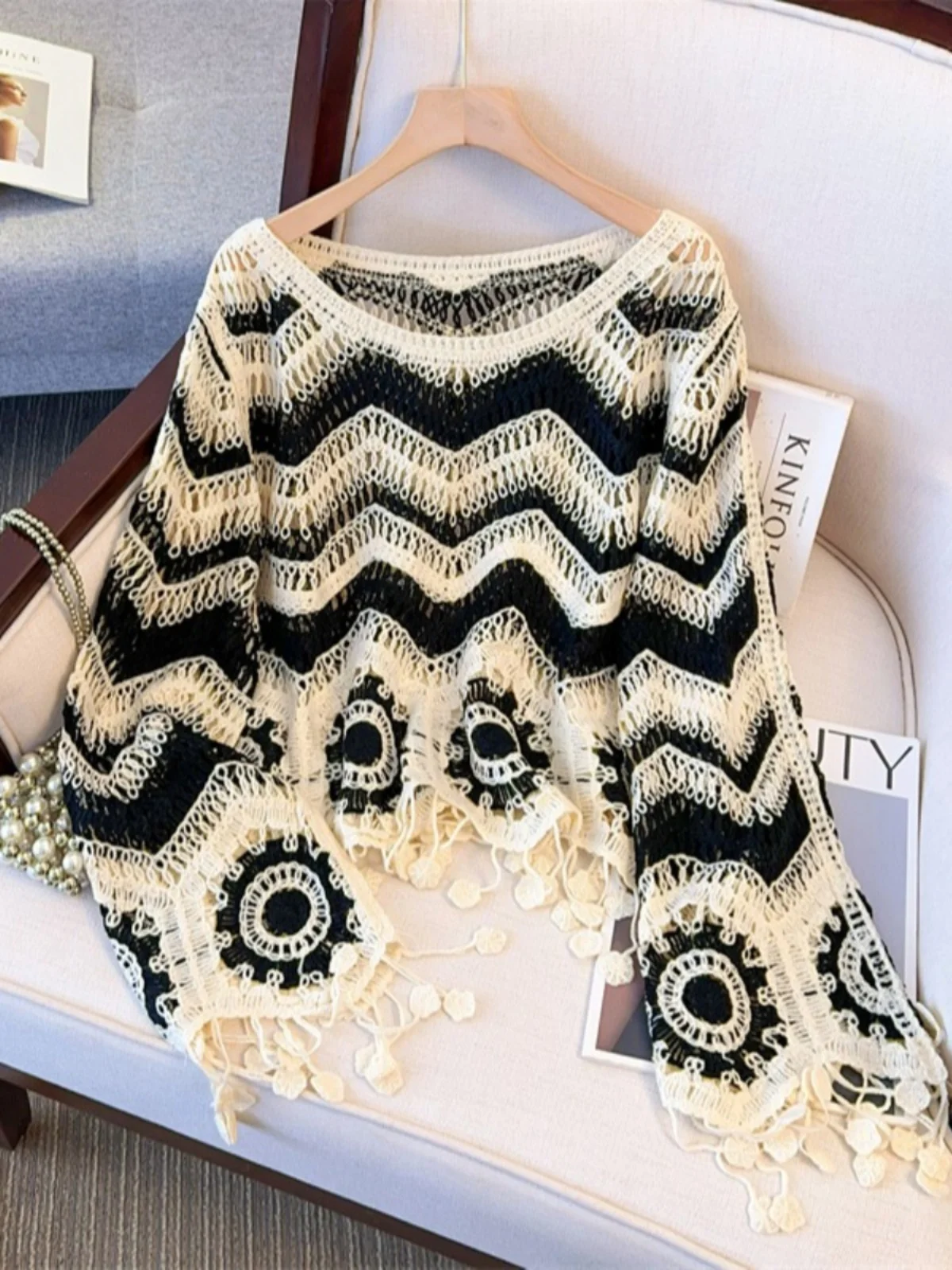 Женский вязаный свитер, весенняя мода, тяжелая вышивка, ажурная верхняя одежда с кисточками, топ, цвет в полоску, нерегулярный дизайн
Женский вязаный свитер, весенняя мода, тяжелая вышивка, ажурная верхняя одежда с кисточками, топ, цвет в полоску, нерегулярный дизайн