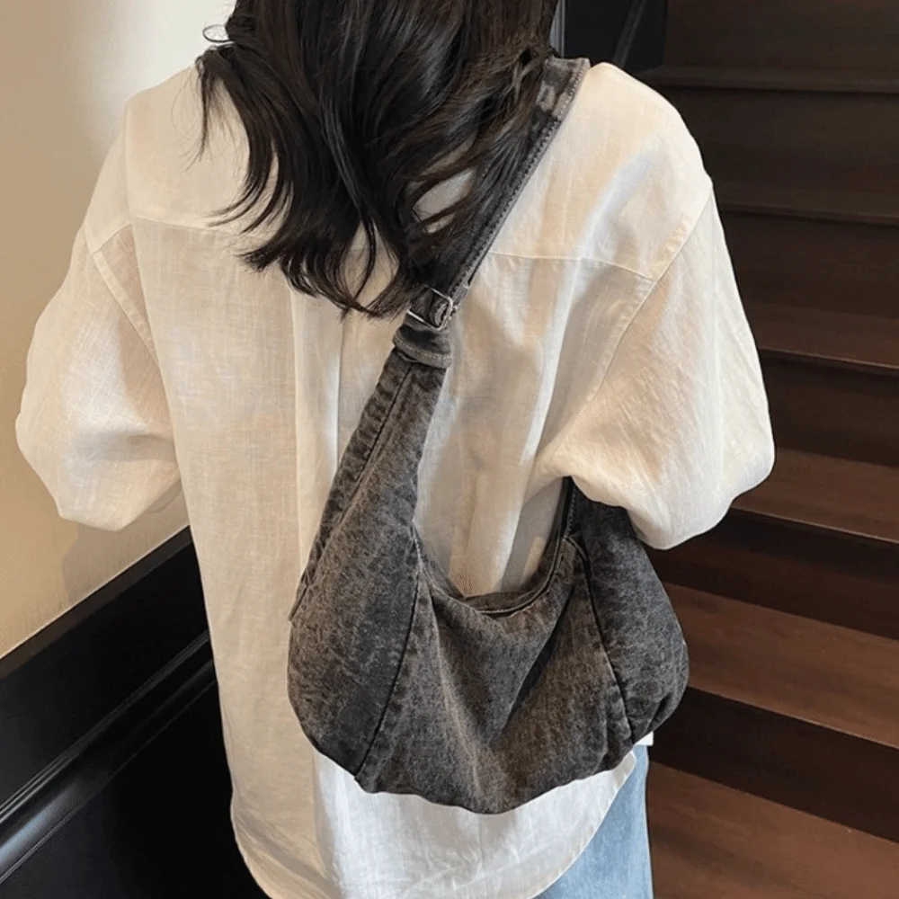 Korean Vintage Denim Shoulder Bag Large Capacity Cross Body Hobo Sling Bag Versatile Zipper Satchel Bags Handbag
Korean Vintage Denim Shoulder Bag Large Capacity Cross Body Hobo Sling Bag Versatile Zipper Satchel Bags Handbag