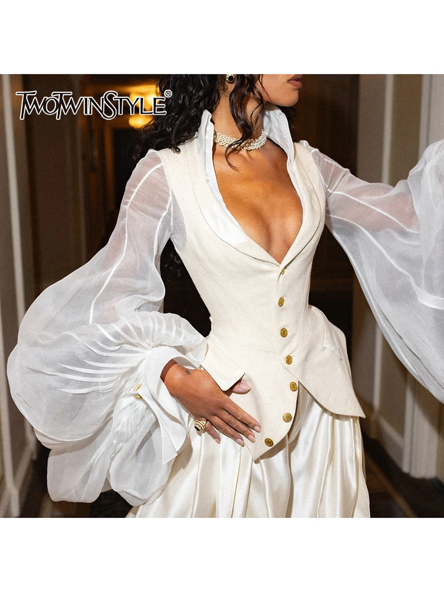 TWOTWINSTYLE Slimming Sheer Spliced Single Breasted Elegant Jackets for Women V Neck Long Sleeves Tunic Jacket Female Clothing
TWOTWINSTYLE Slimming Sheer Spliced Single Breasted Elegant Jackets for Women V Neck Long Sleeves Tunic Jacket Female Clothing
