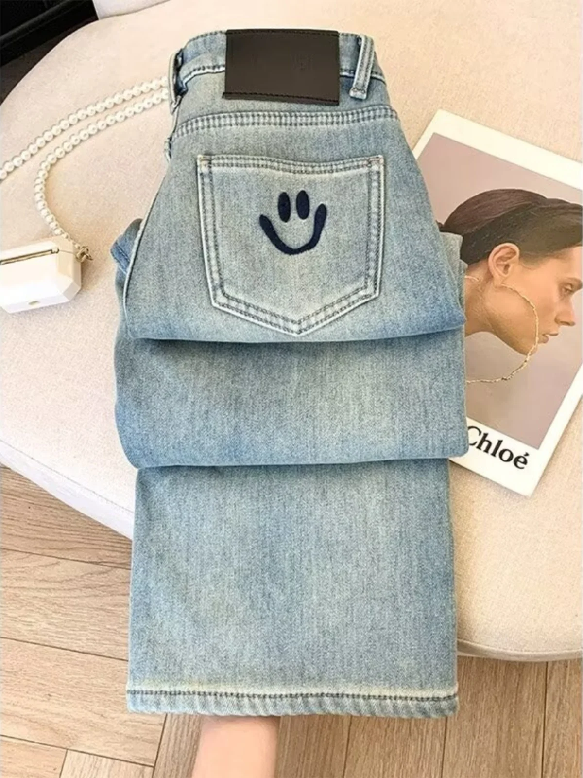 Ретро джинсы с вышивкой, широкие штанины, женские, с высокой талией, свободные, прямые, драпированные, длинные брюки, весна-осень
Ретро джинсы с вышивкой, широкие штанины, женские, с высокой талией, свободные, прямые, драпированные, длинные брюки, весна-осень