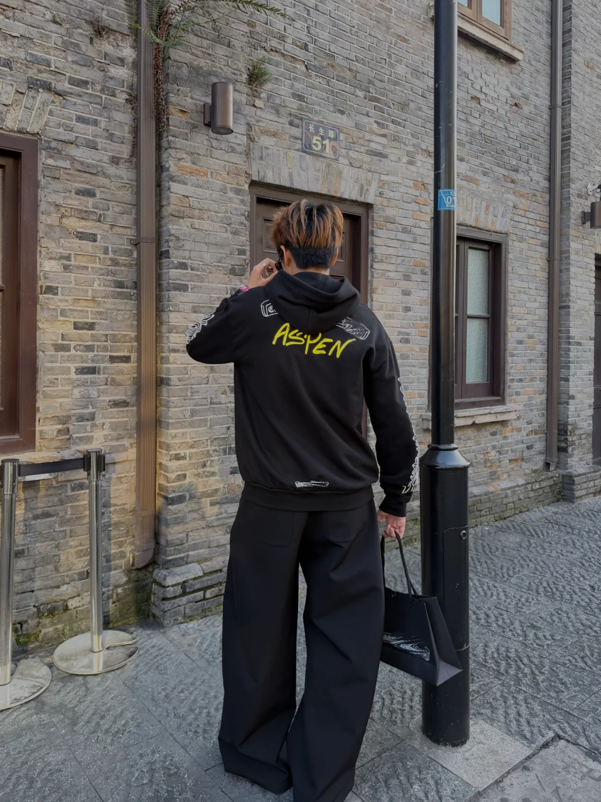 Худи на молнии с дизайнерским принтом Aspen Letter, из смесового хлопка и полиэстера, теплый повседневный свитшот
Худи на молнии с дизайнерским принтом Aspen Letter, из смесового хлопка и полиэстера, теплый повседневный свитшот