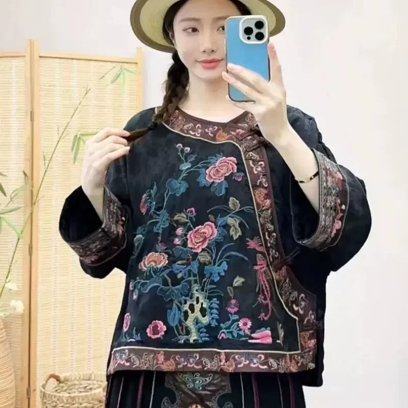 Autumn Vintage Satin Jacquard Embroidery Long Sleeved Tang Suit Top Chinese Clothes for Women Ethnic Style Casual Loose Shirt
Autumn Vintage Satin Jacquard Embroidery Long Sleeved Tang Suit Top Chinese Clothes for Women Ethnic Style Casual Loose Shirt