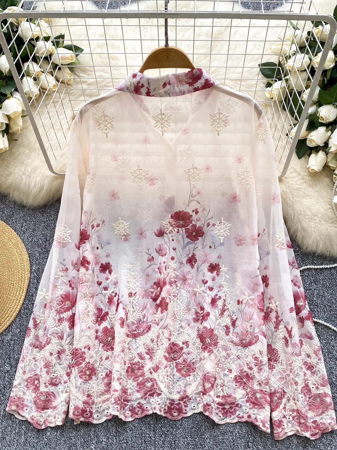 Embroidered Long Sve Printed irt Women's Loose Fit Thin Cardigan Sle Top Heavy Work Commute Korean Version
Embroidered Long Sve Printed irt Women's Loose Fit Thin Cardigan Sle Top Heavy Work Commute Korean Version