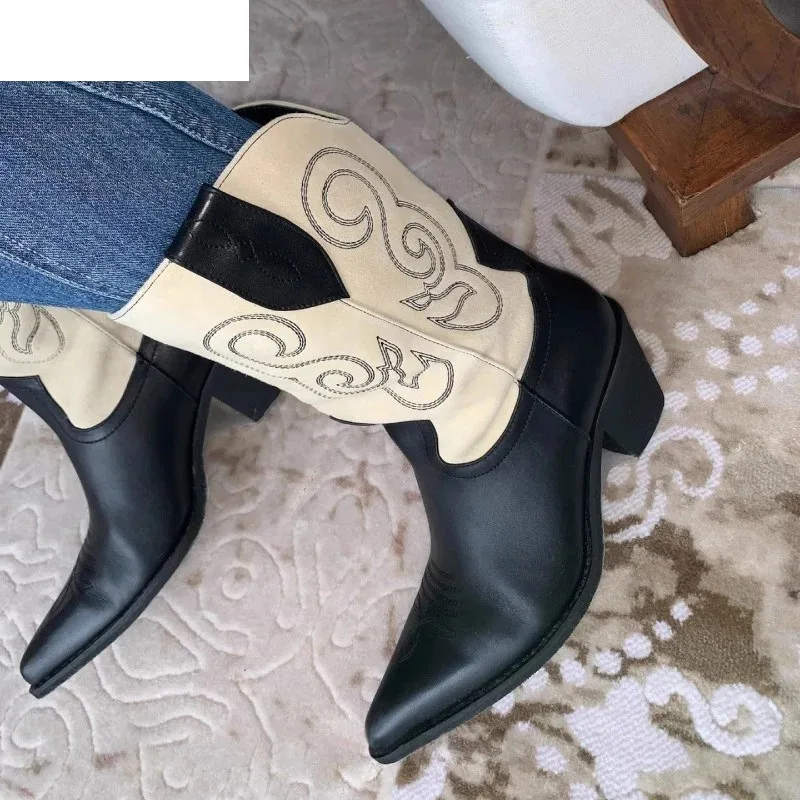 Popular Western Female Winter Retro Embroidery Mid Calf Boots Fashion Patchwork Leather Pointed Toe High-heeled Cowboy Booties
Popular Western Female Winter Retro Embroidery Mid Calf Boots Fashion Patchwork Leather Pointed Toe High-heeled Cowboy Booties