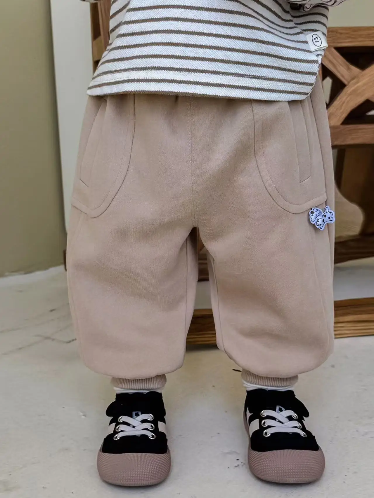 2025 New Children's Sweatpants Autumn and Winter Boys Trousers Solid Trendy Kids Casual Sport Pants 73-120CM
2025 New Children's Sweatpants Autumn and Winter Boys Trousers Solid Trendy Kids Casual Sport Pants 73-120CM