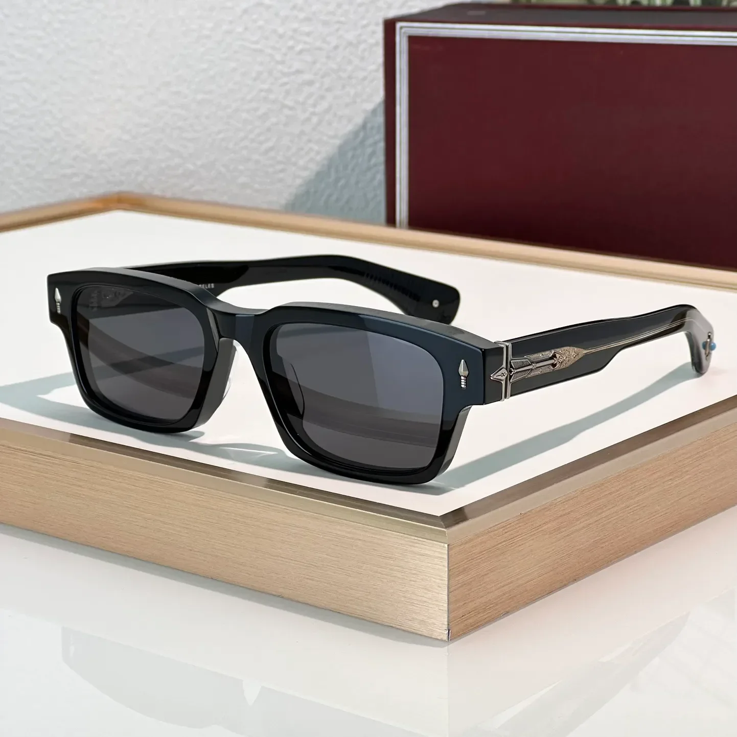 Fashion Sunglasses For Women and Men ALast Frontier III Kirwin Noir Style Anti-Ultraviolet Plate Full Frame Glasses Random Box
Fashion Sunglasses For Women and Men ALast Frontier III Kirwin Noir Style Anti-Ultraviolet Plate Full Frame Glasses Random Box
