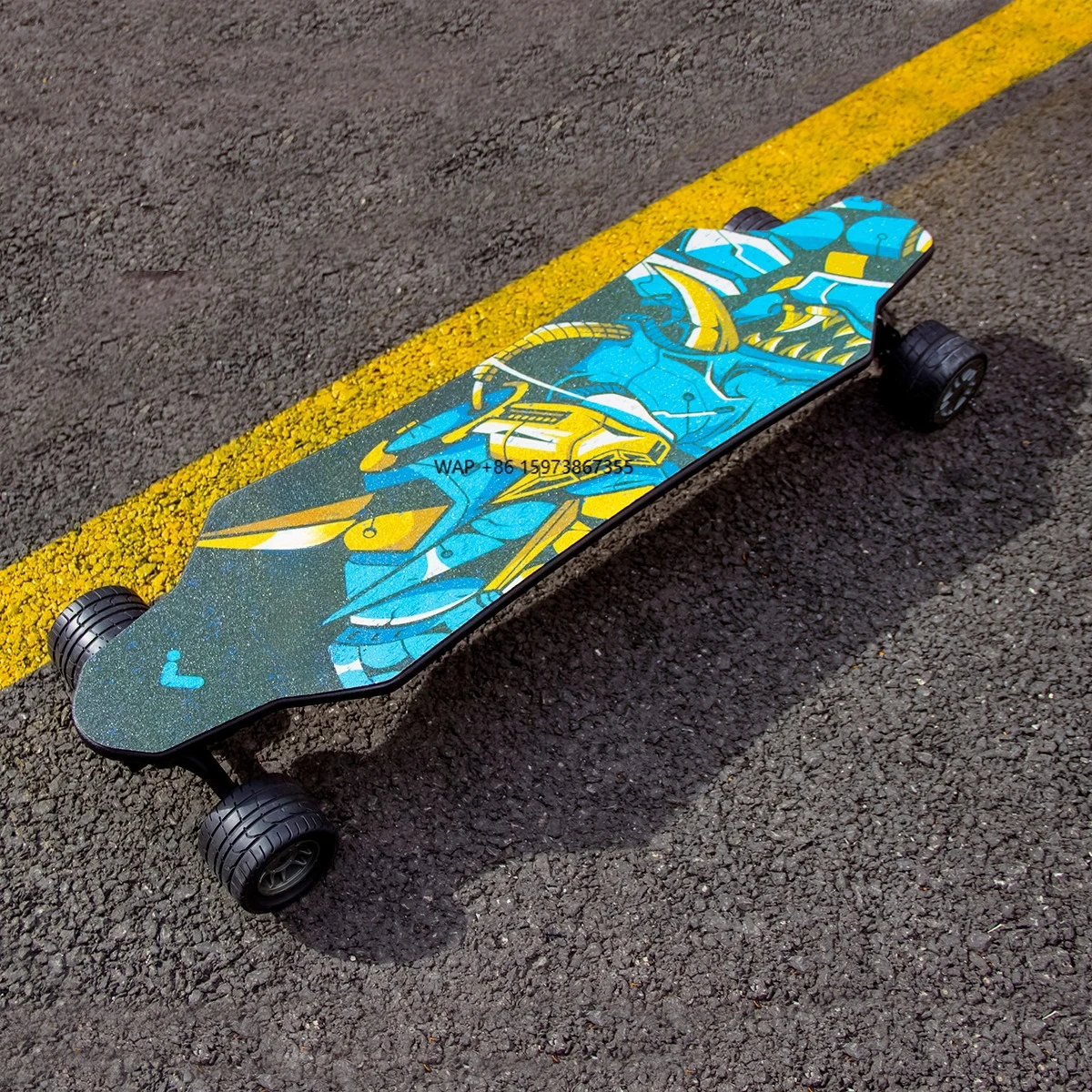 Самый популярный электрический скейтборд W-типа с дистанционным управлением.
Самый популярный электрический скейтборд W-типа с дистанционным управлением.